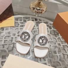 Louis Vuitton Slippers